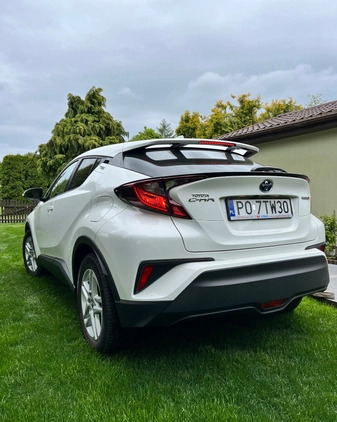 Toyota C-HR cena 97000 przebieg: 27000, rok produkcji 2020 z Poznań małe 211